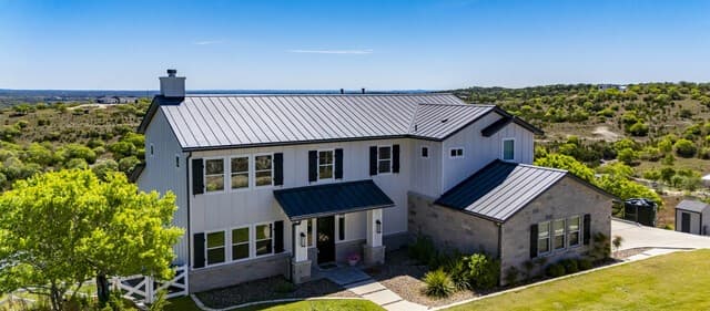 4-bedroom rental at 97 Coleman Springs in Boerne, TX — photo 5