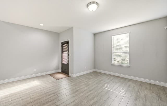 4-bedroom rental at 12272 Dusty Boots Rd in San Antonio, TX — photo 3