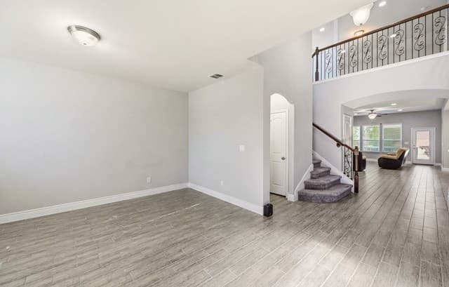 4-bedroom rental at 12272 Dusty Boots Rd in San Antonio, TX — photo 4