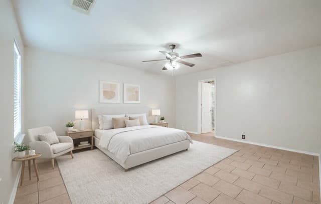 5-bedroom rental at 20310 Blue Trinity in San Antonio, TX — photo 3
