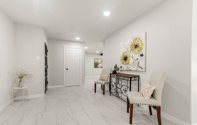 3-bedroom rental at 6135 Royal Pt in San Antonio, TX — photo 5