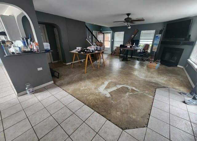 4-bedroom rental at 9802 Trendwood in San Antonio, TX — photo 4