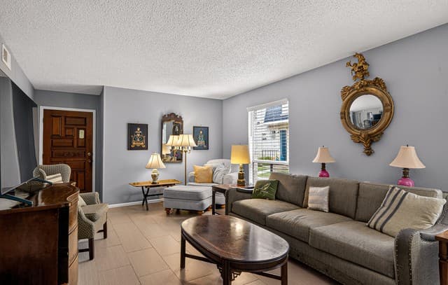 2-bedroom rental at 3437 Turtle Village St Unit 91 in San Antonio, TX — photo 5