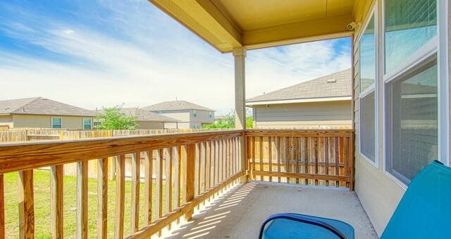3-bedroom rental at 141 Bunkers Hill Rd in Floresville, TX — photo 2