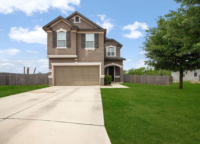 3-bedroom rental at 7235 Dulce in San Antonio, TX — photo 1