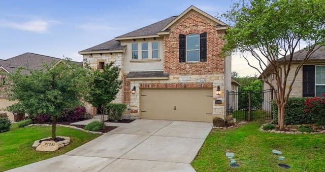 4-bedroom rental at 27233 Nichols Pass in Boerne, TX — photo 4
