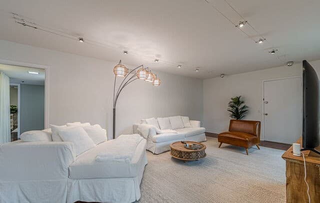2-bedroom rental at 7500 Callaghan Unit APT 262 in San Antonio, TX — photo 5