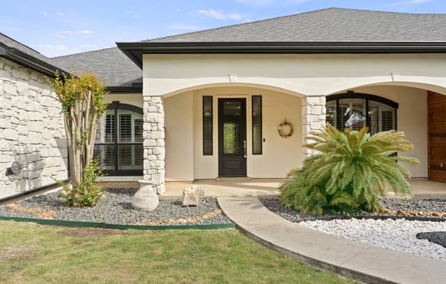 3-bedroom rental at 1926 Slumber Pass in San Antonio, TX — photo 4