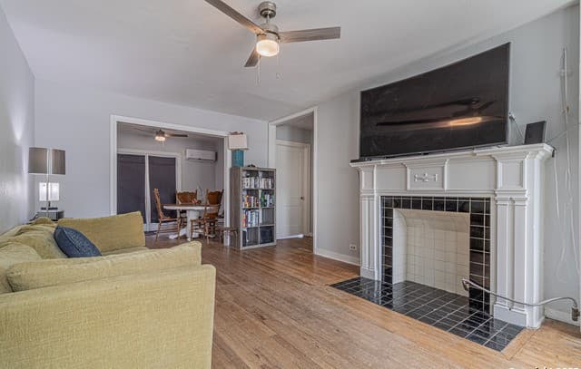 3-bedroom rental at 1703 Texas Ave in San Antonio, TX — photo 5