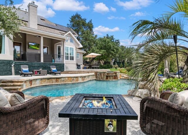 4-bedroom rental at 922 Split Fairway in San Antonio, TX — photo 4