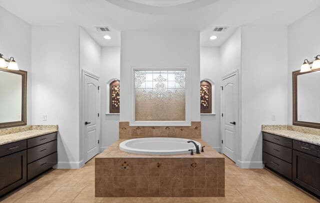 4-bedroom rental at 5610 Quail Hvn in San Antonio, TX — photo 5