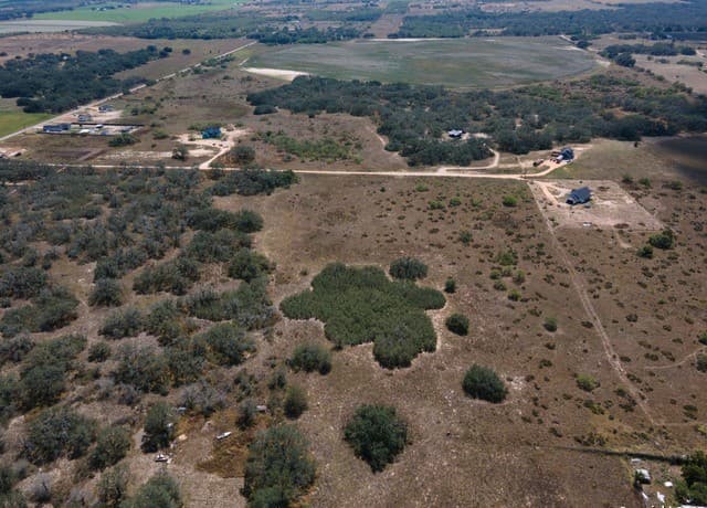 rental at TBD TRACT 7 PR Two A Ln in Poteet, TX — photo 5