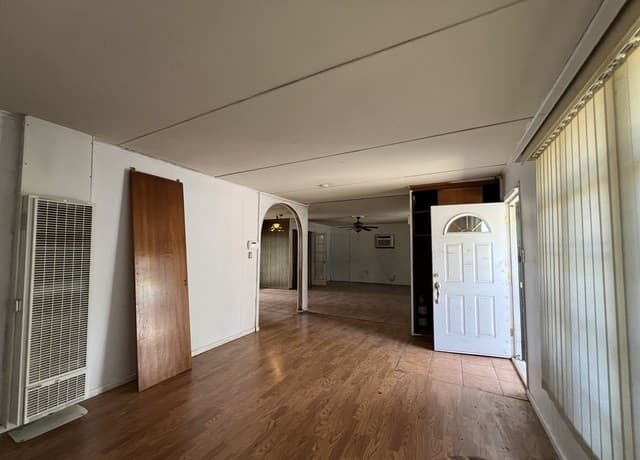 3-bedroom rental at 318 Sublett in San Antonio, TX — photo 2