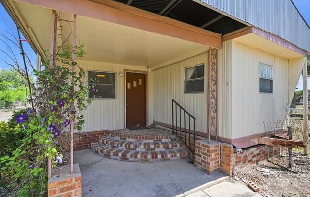 2-bedroom rental at 225 Crystal Valley in Cibolo, TX — photo 3