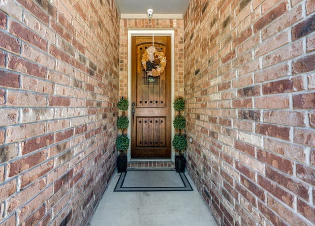 3-bedroom rental at 21807 Yucca Bend in San Antonio, TX — photo 3