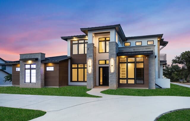 5-bedroom rental at 19402 Terra Stone in San Antonio, TX — photo 3