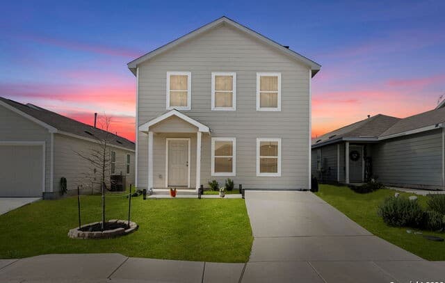 4-bedroom rental at 7323 Donkey Valley in San Antonio, TX — photo 1