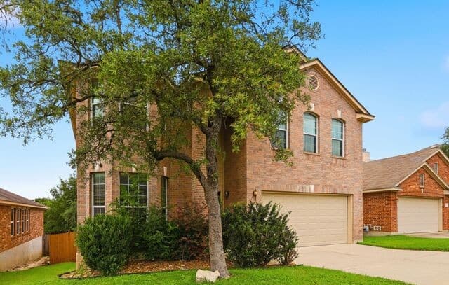 3-bedroom rental at 2227 Mountain Mist in San Antonio, TX — photo 1