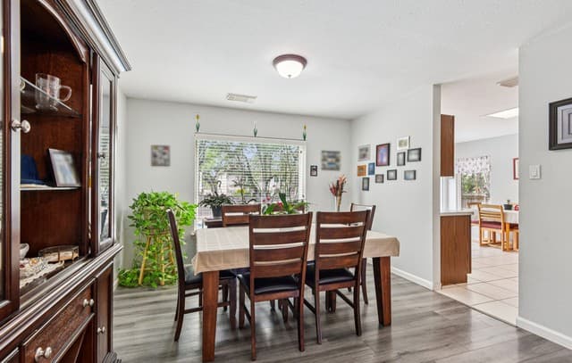 3-bedroom rental at 15743 Wood Sorrel in San Antonio, TX — photo 4