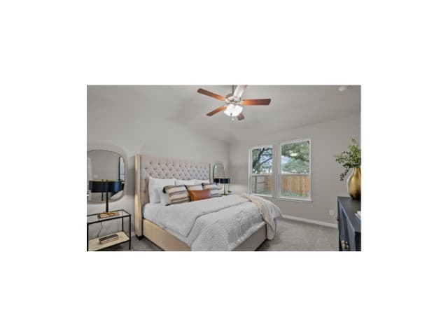 3-bedroom rental at 10622 Bricewood Park in San Antonio, TX — photo 3