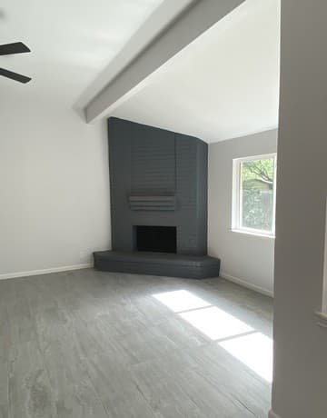 2-bedroom rental at 11009 Forest Crown in Live Oak, TX — photo 5