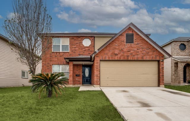 3-bedroom rental at 7231 Dwarf Palm in San Antonio, TX — photo 2