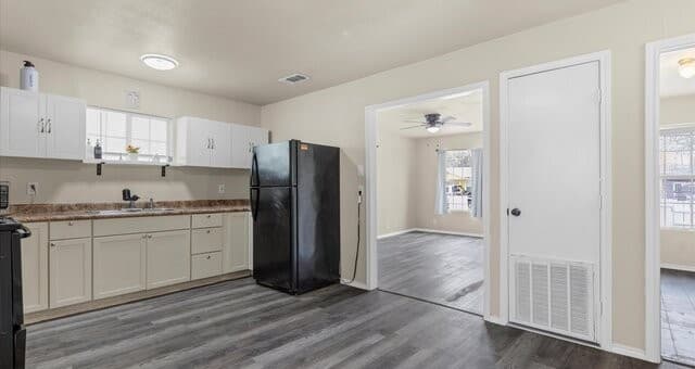 3-bedroom rental at 310 Aldama in San Antonio, TX — photo 5