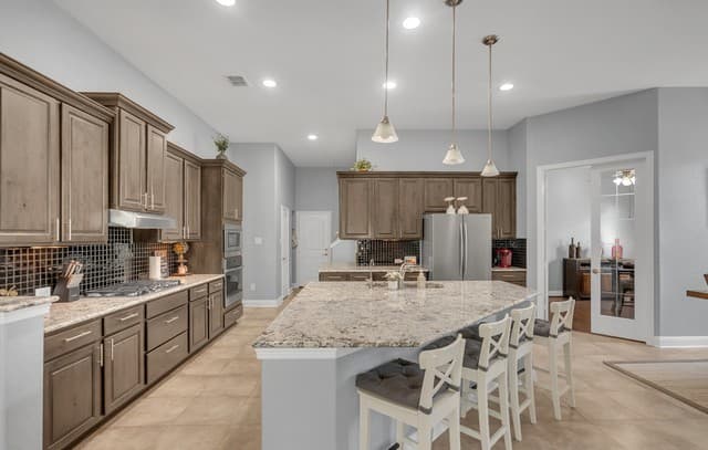 4-bedroom rental at 8531 Nichols Rim in Boerne, TX — photo 5
