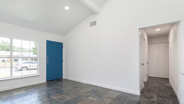 2-bedroom rental at 7006 Glen Pass in San Antonio, TX — photo 5