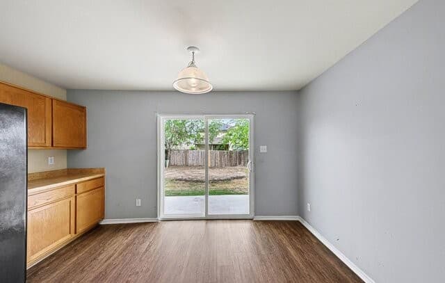 4-bedroom rental at 6907 Macaway in San Antonio, TX — photo 4