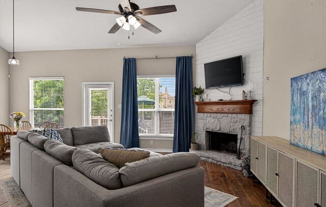 4-bedroom rental at 22839 Cardigan Chase in San Antonio, TX — photo 4