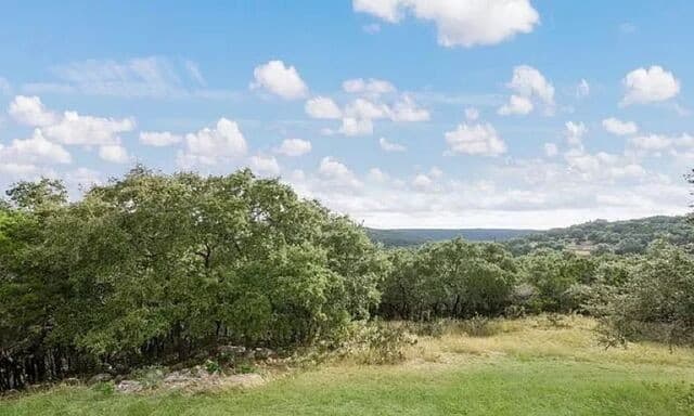 3-bedroom rental at 4211 Jennifer Nicole in San Antonio, TX — photo 4
