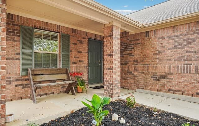 3-bedroom rental at 9025 Peridot in Schertz, TX — photo 3