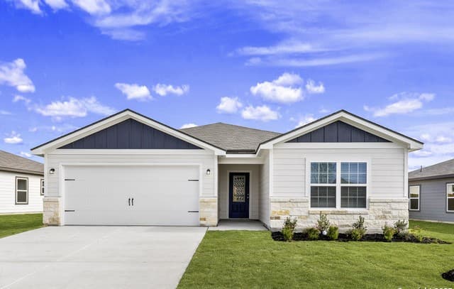 Home for sale at 16177 Farmer in Lytle, TX — photo 1