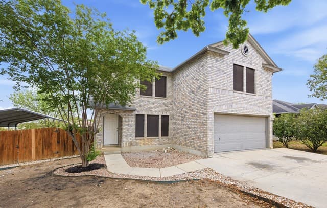 3-bedroom rental at 7134 Teton in San Antonio, TX — photo 2