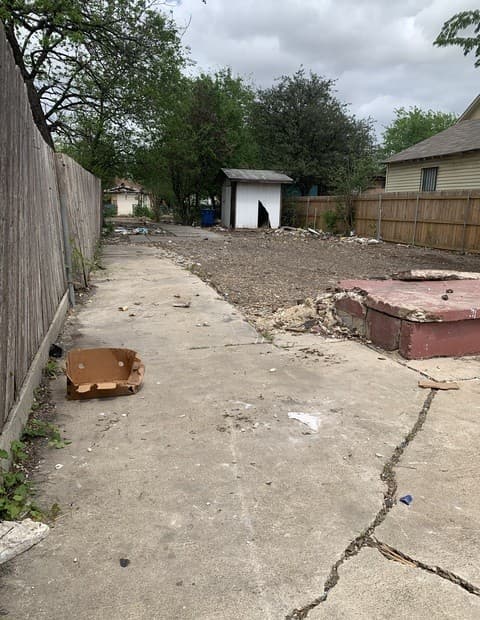rental at 405 Frio City Rd in San Antonio, TX — photo 3