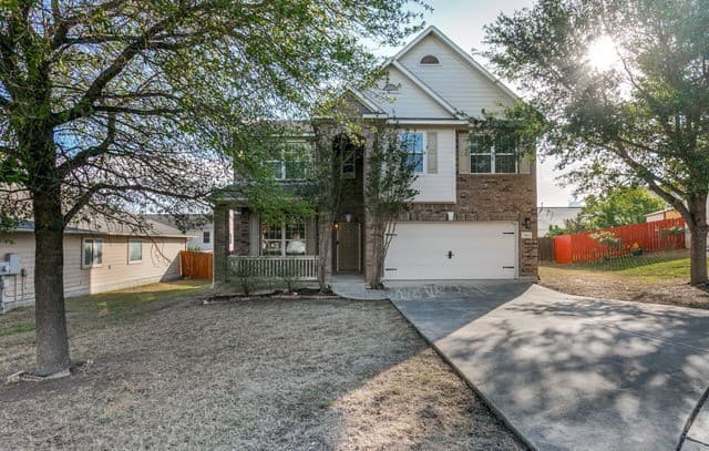 3-bedroom rental at 13611 Welsford in Live Oak, TX — photo 1