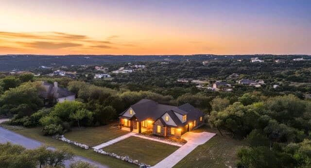 5-bedroom rental at 827 County Road 2801 E in Mico, TX — photo 1