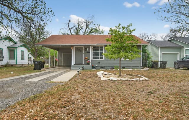 3-bedroom rental at 303 Winburn Ave in Schertz, TX — photo 1