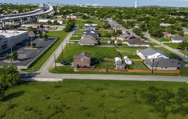 rental at 0 Utopia Blvd in Selma, TX — photo 5