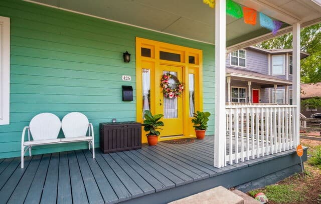 3-bedroom rental at 426 Rigsby Ave in San Antonio, TX — photo 4