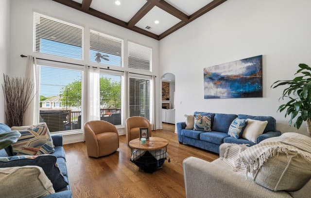 4-bedroom rental at 71 Sable HTS in San Antonio, TX — photo 5