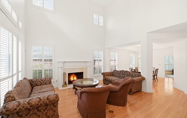 4-bedroom rental at 15 Villa Verde in San Antonio, TX — photo 5