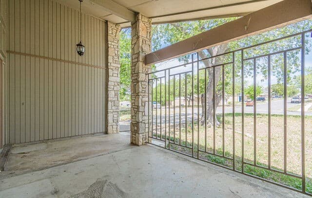 4-bedroom rental at 8519 Leyland in San Antonio, TX — photo 5