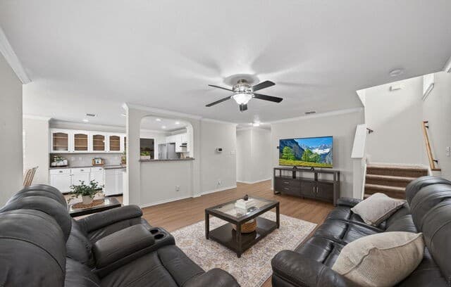 3-bedroom rental at 11123 Palomino Bnd in San Antonio, TX — photo 5