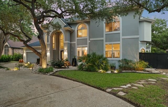 3-bedroom rental at 17334 Fountain Mist in San Antonio, TX — photo 4