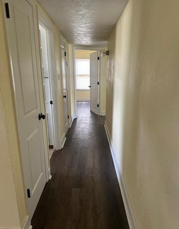 3-bedroom rental at 462 Hialeah in San Antonio, TX — photo 5