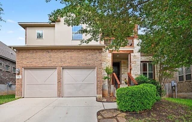 5-bedroom rental at 27206 Smokey Chase in Boerne, TX — photo 5