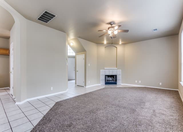 3-bedroom rental at 3409 Abbeville in Schertz, TX — photo 5
