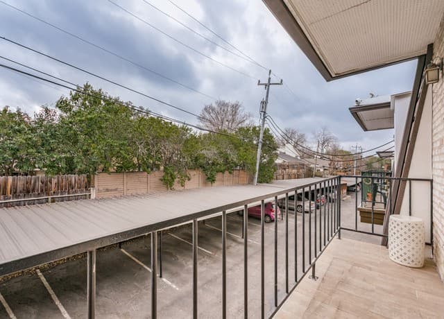 1-bedroom rental at 8058 Broadway Unit 255-T in San Antonio, TX — photo 1